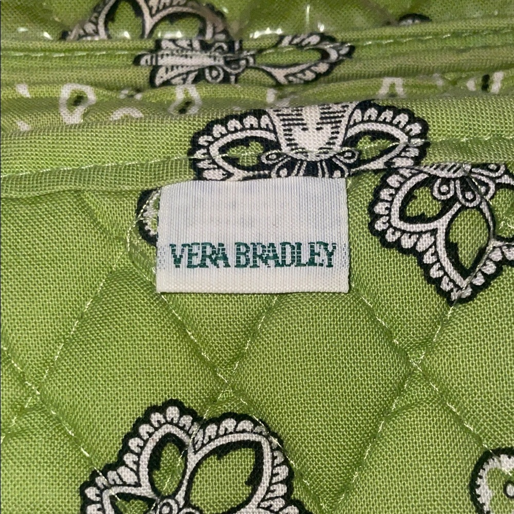Vera Bradley Green Floral Quilted Wallet - Picture 2 of 5